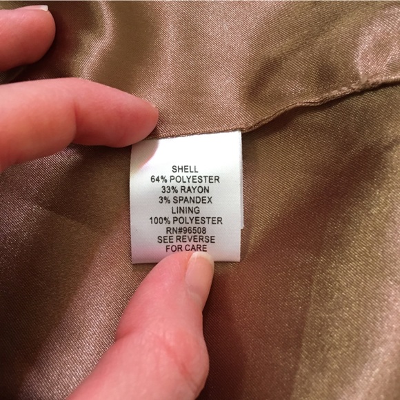 Halter Vest - Picture 6 of 7